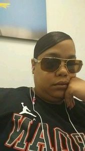 Meet your Posher, Latonya